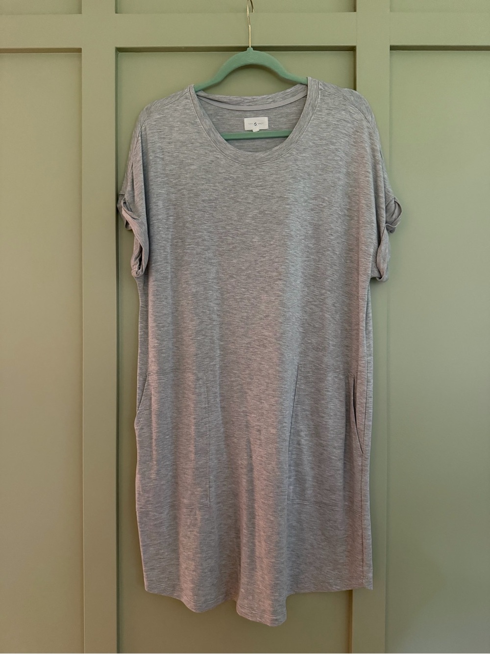 Lou & Grey Heather Gray Midi T-Shirt Dress